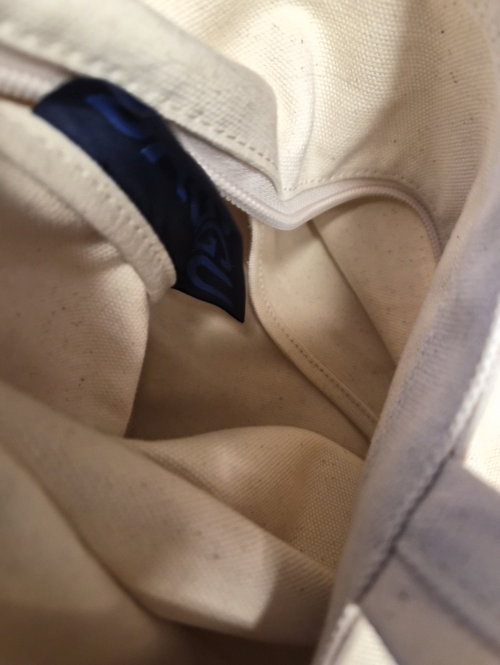 BAGGU - Picture 8 of 8